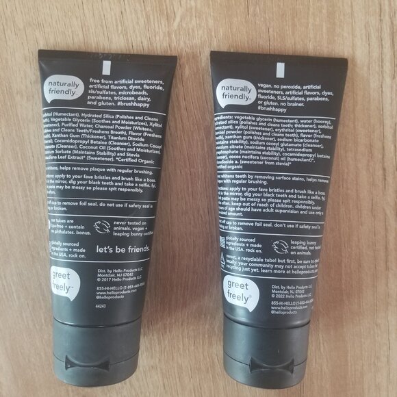 Hello Charcoal Whitening Toothpaste ×2 - Picture 2 of 4